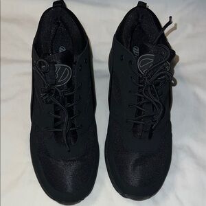 Black Heelys Force size 8 NWOT